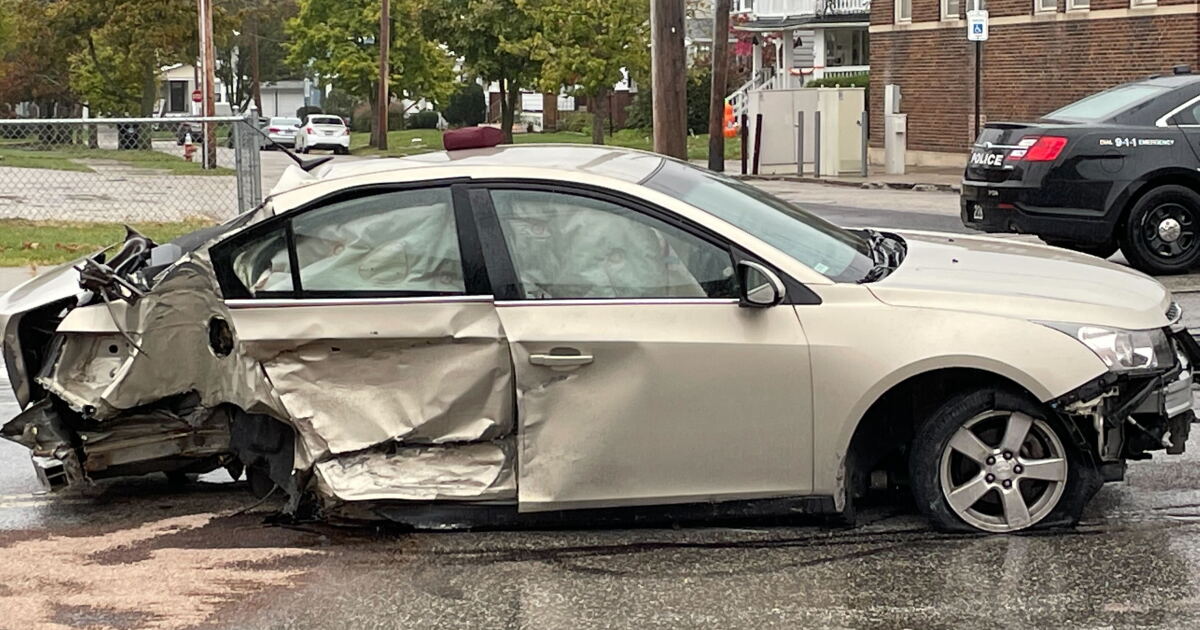 63-second pursuit ends after stolen vehicle crashes into 2 cars ...