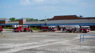 Independence strip mall fire