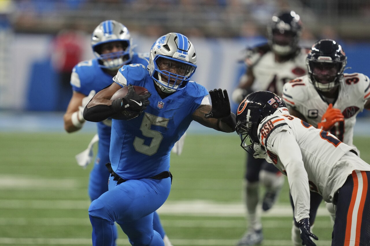 Bears Lions Football