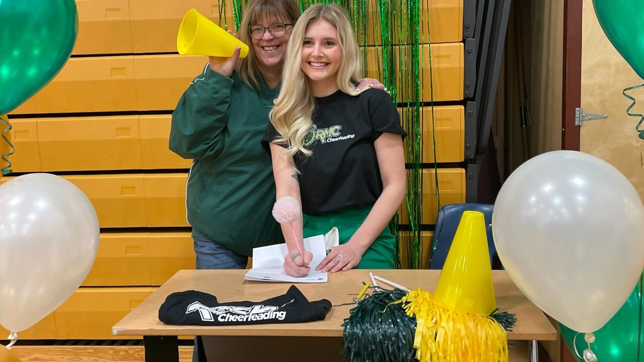 Helena Capital's Morgan Roudebush signs to Rocky Mountain College Cheer