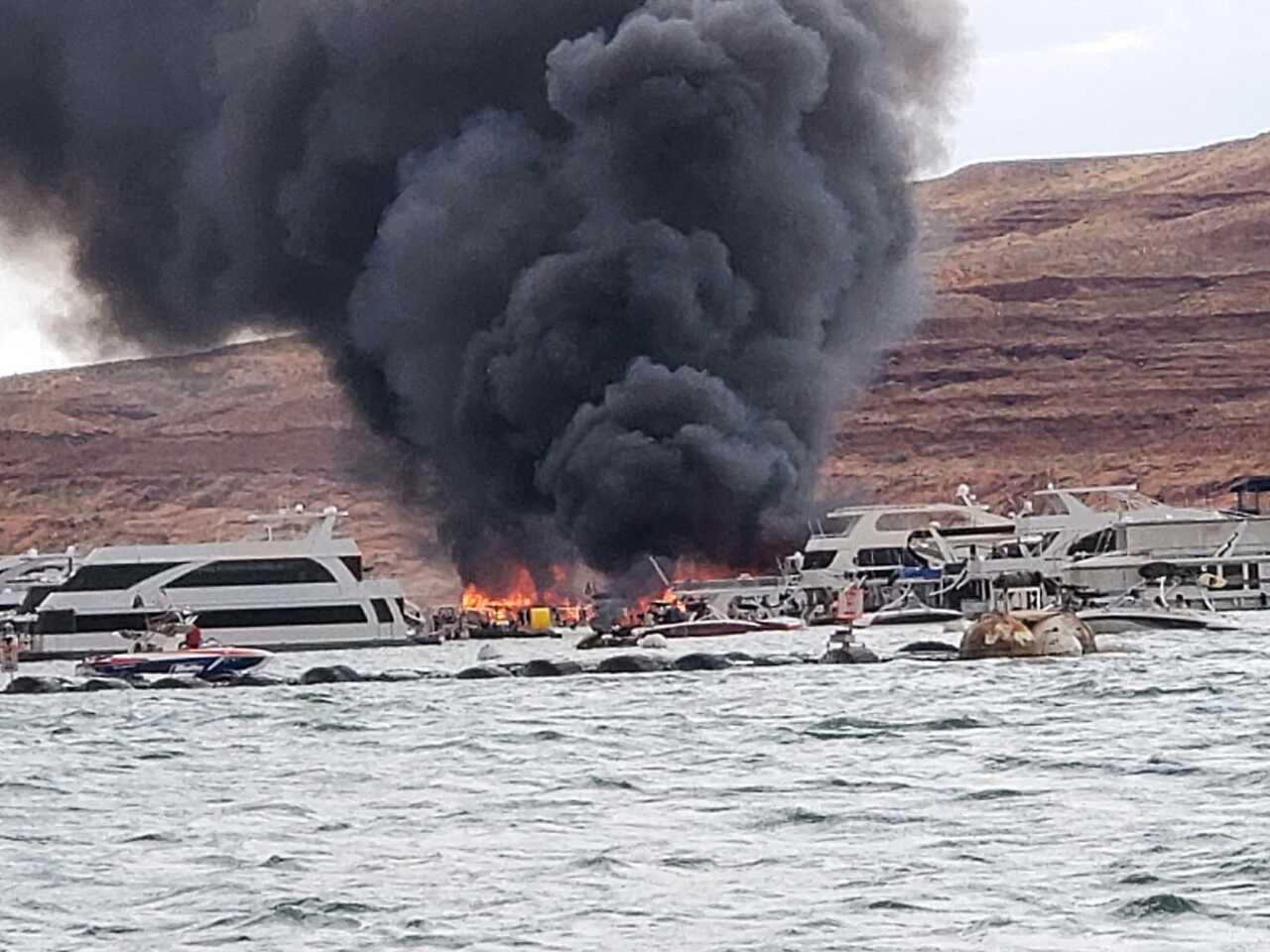 Lake Powell Houseboat Fire