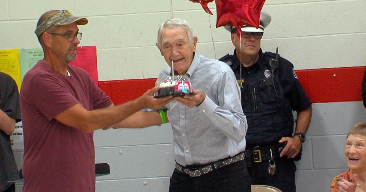 William Bick Elementary honors its namesake by throwing him a 100th birthday - Vimarsana News
