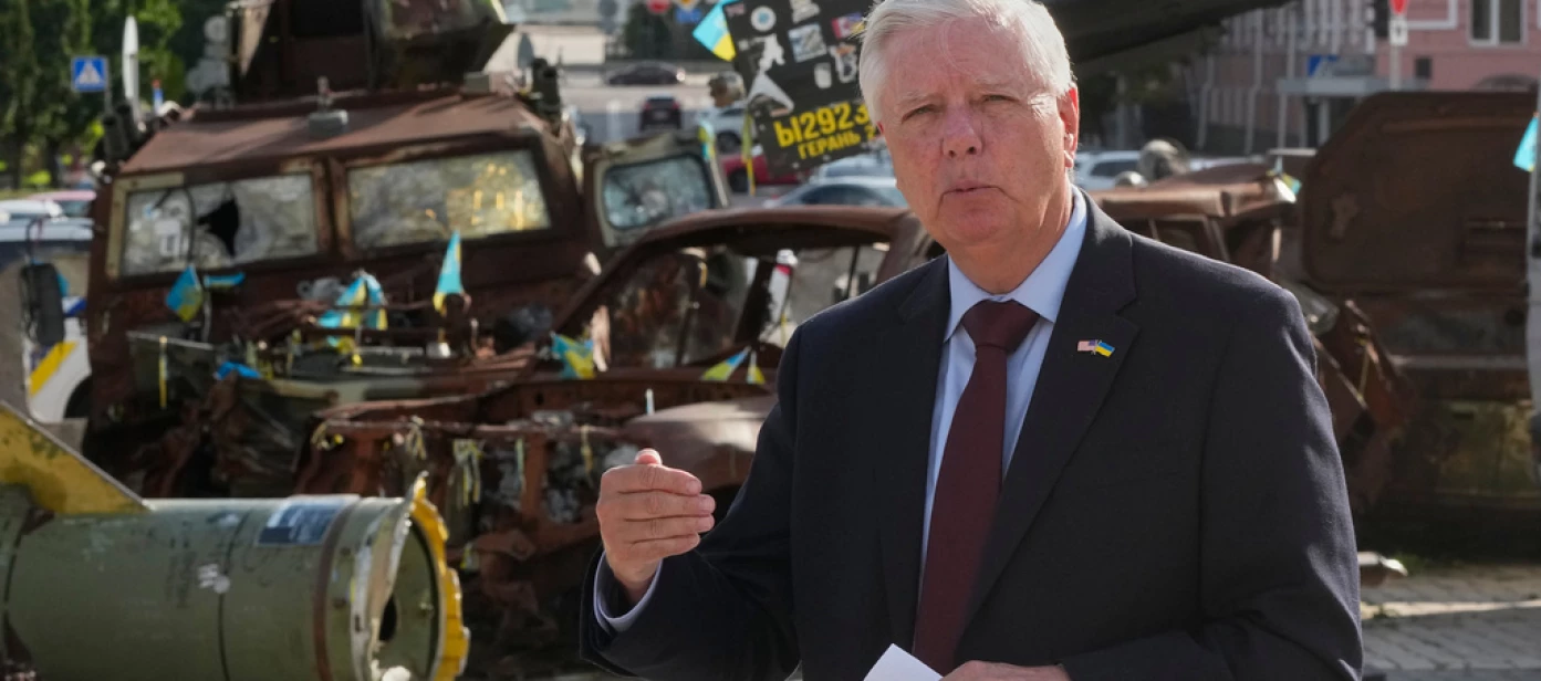 Lindsey Graham Dies