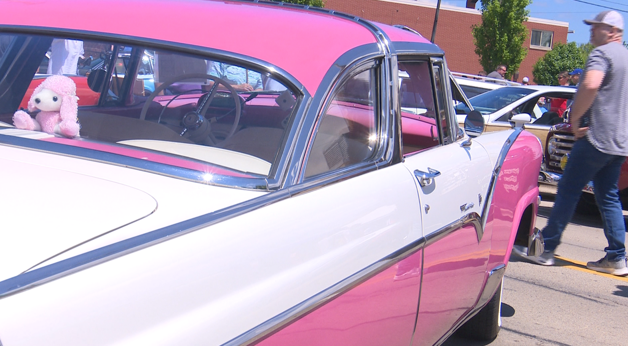 4th annual 'Cars & Guitar Show' brings out car enthusiasts from all across Northeast Wisconsin