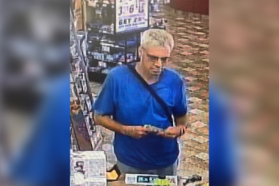 Surveillance image of Earl Douglas Wadlington III.png