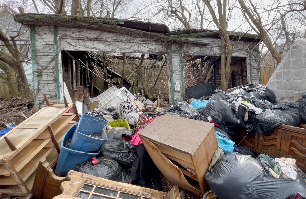 CLE residents report condemned home is attracting alleged prostitution