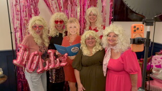 People gathered for "9 to 5 at 925" fundraiser event honoring Dolly Parton in Sheboygan