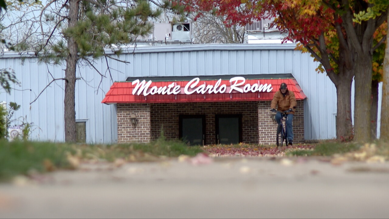 monte carlo room.jpg