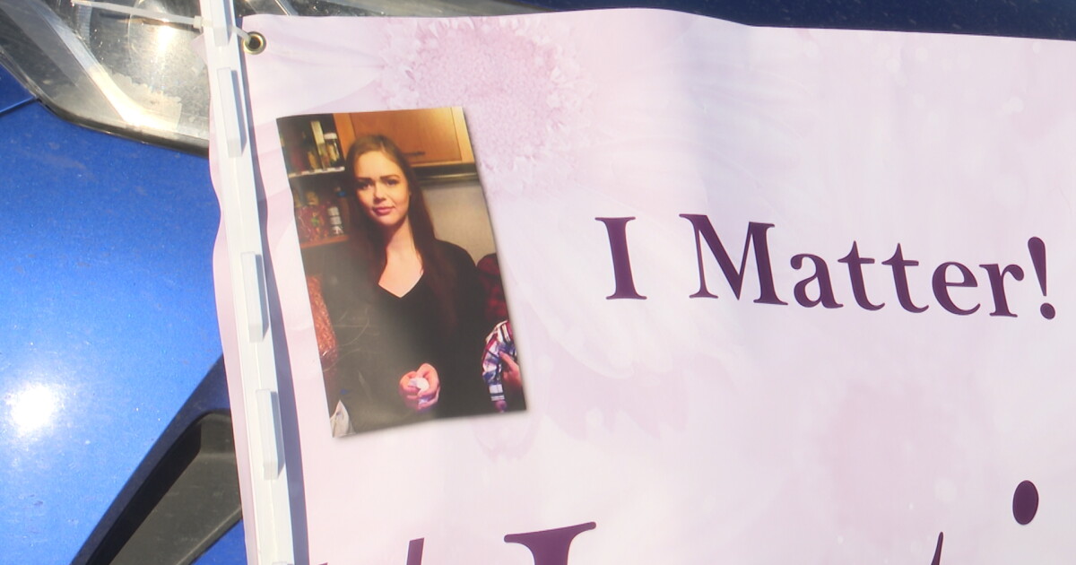 Candlelight vigil held in Laurel honoring woman killed in hit-and-run - Vimarsana News