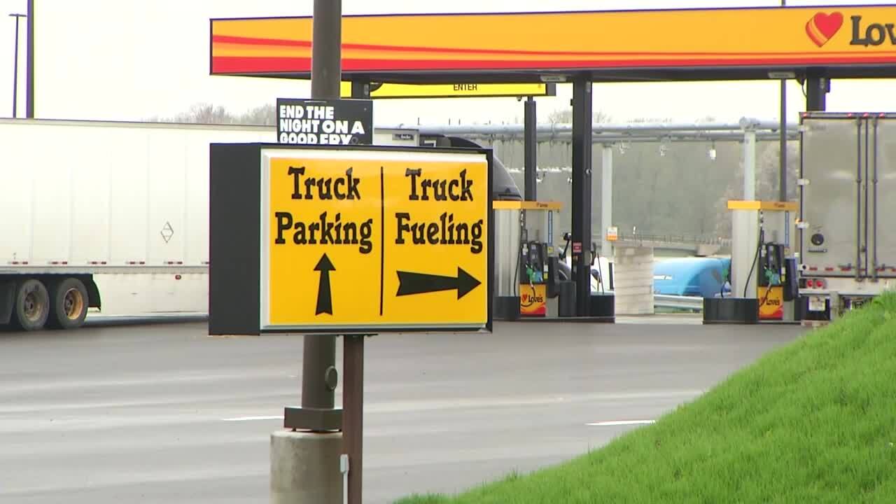 bomb squad called to Love's truck stop in Waterloo, New York