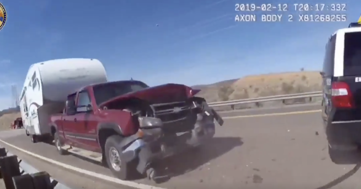 VIDEO Peoria police officer's vehicle struck during stop