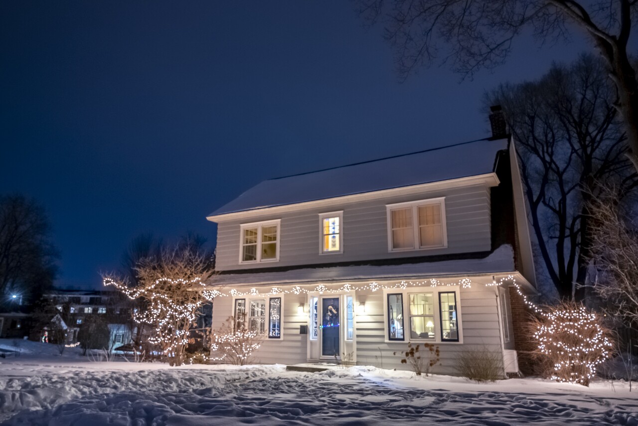 Holiday Lights-1.jpg