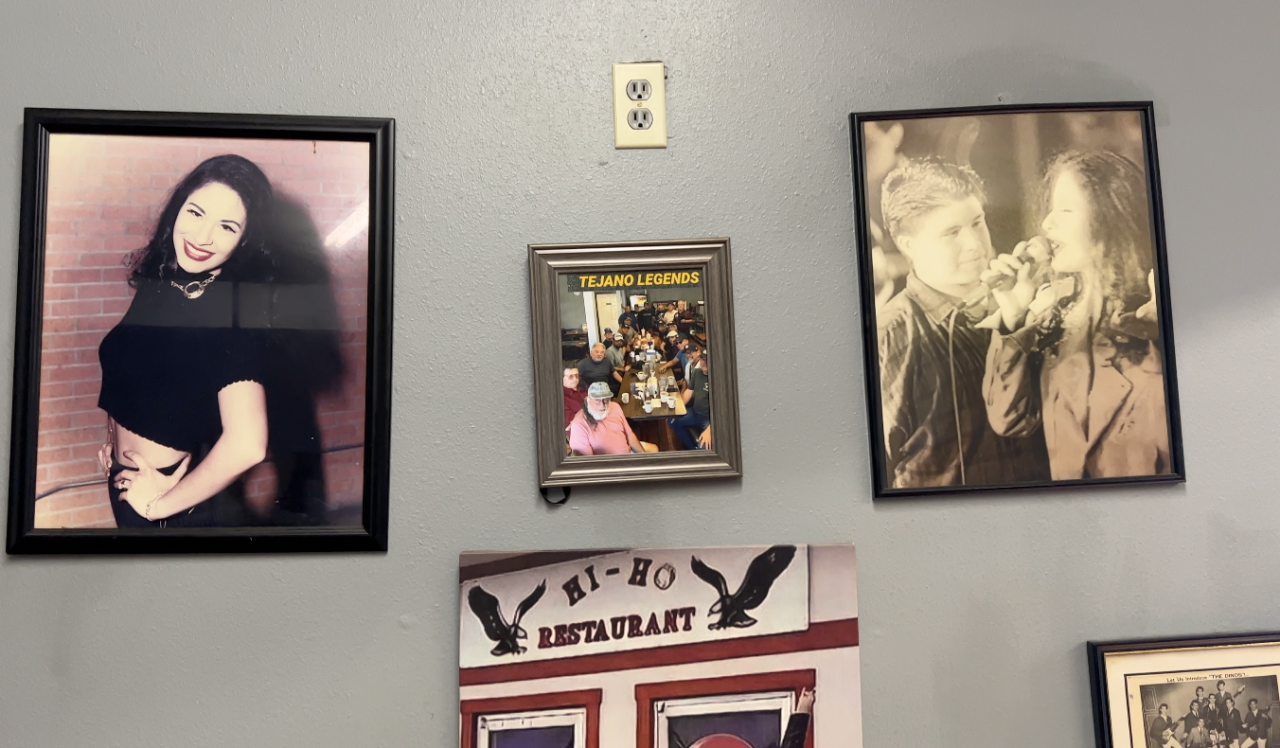 Selena Quintanilla - Hi-Ho restaurant