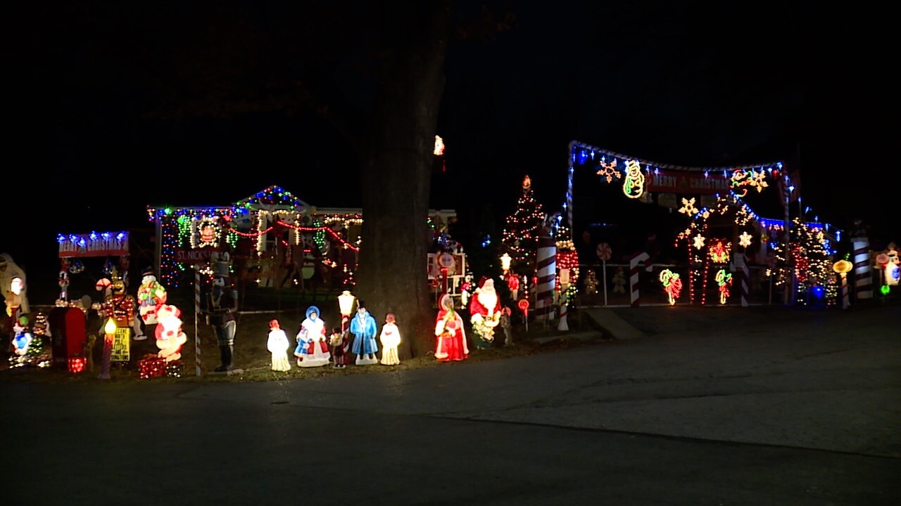 Christmas lights in the Northland