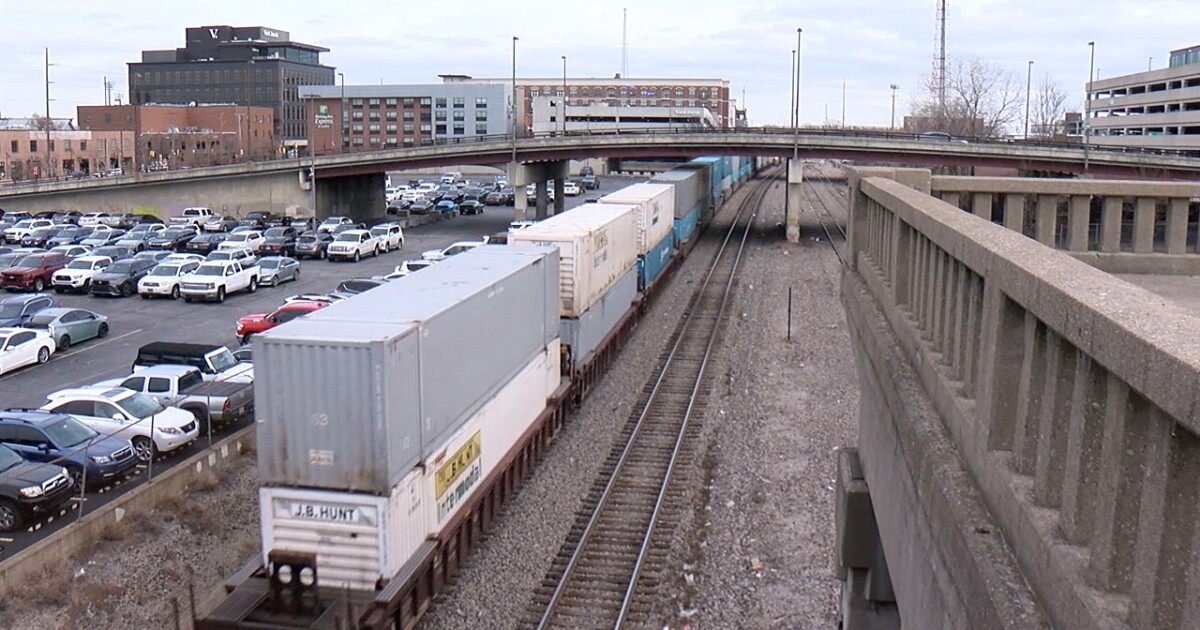 Advocacy group strives to bring back passenger rail in Tulsa - Vimarsana News