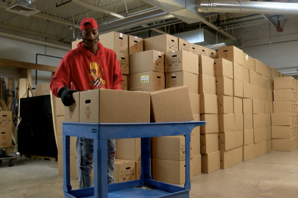 The Milwaukee Homeless Veterans Initiative food distribution