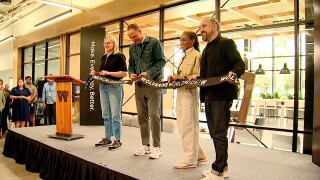 ribbon cutting.jpg