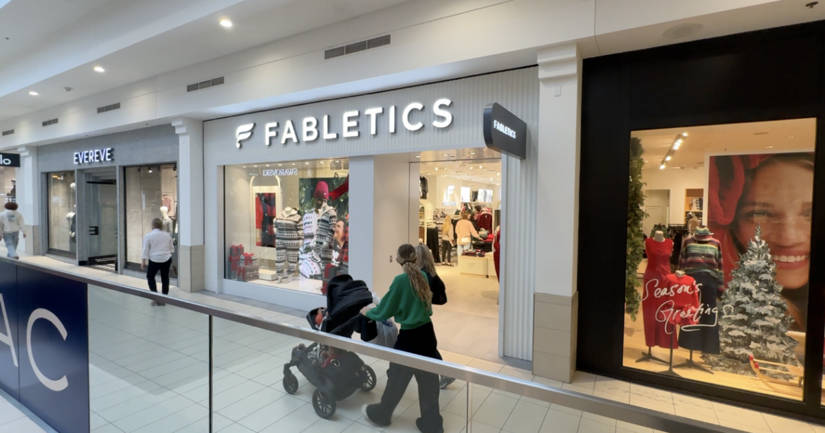 How to avoid surprise fees this holiday shopping season How to avoid surprise fees this holiday shopping season