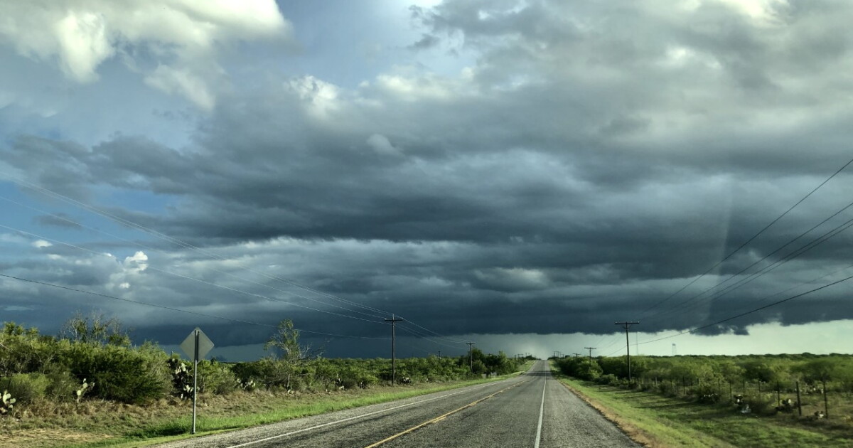 Cloudy and mild; good chance of significant rain Tuesday and Wednesday.