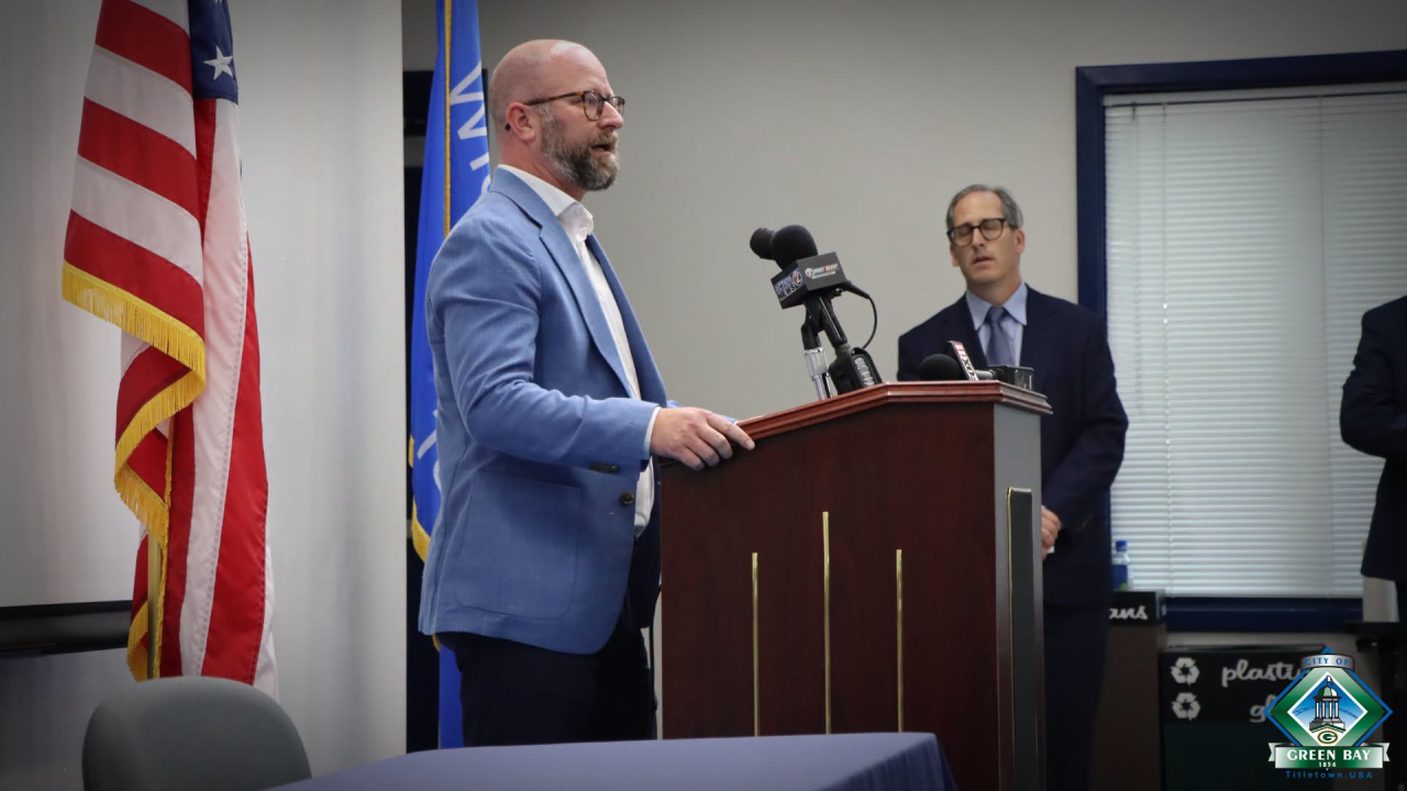 Deal signed to move Green Bay coal piles, clearing way for port expansion