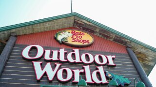 Bass Pro Shops 