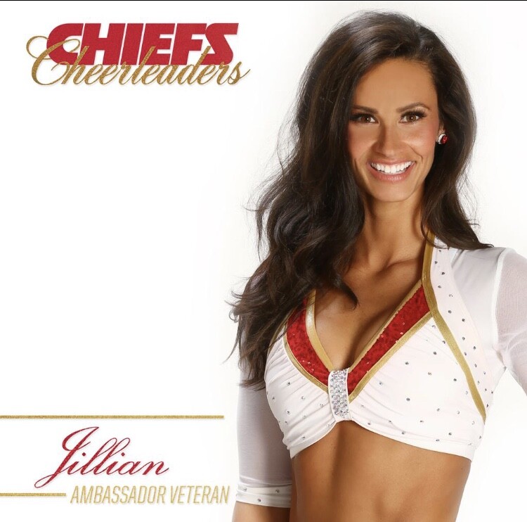 Jillian Cheer Headshot.jpg