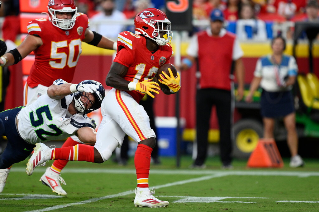 Seahawks Chiefs Football