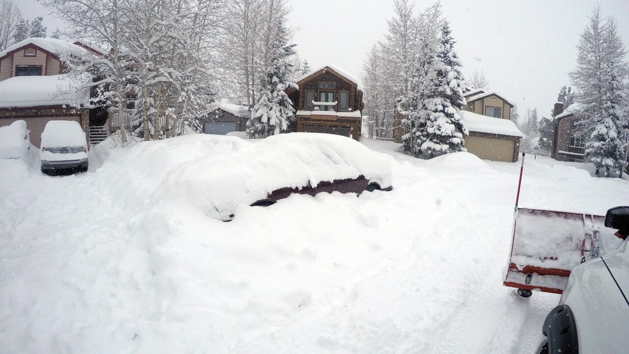 snow totals colorado