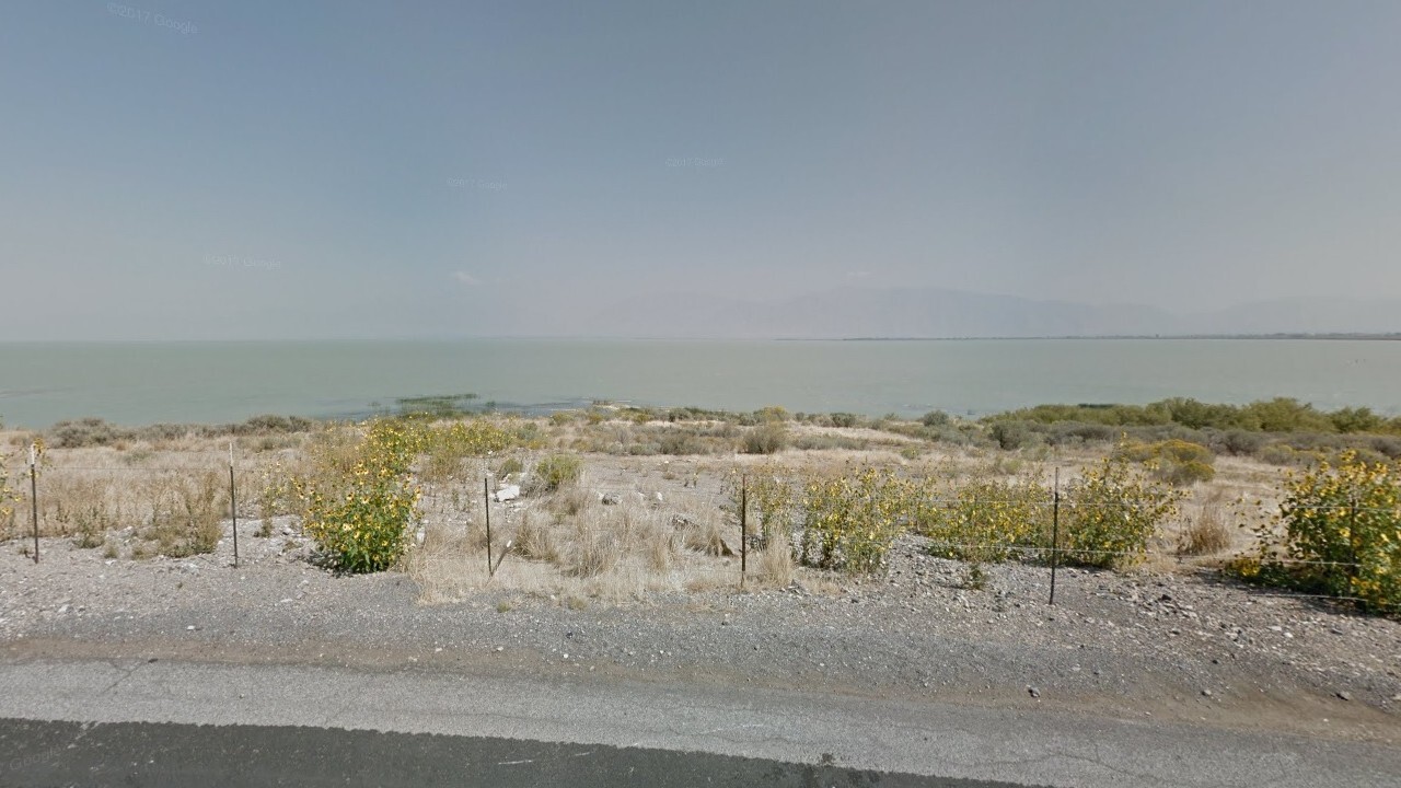 Utah Lake.jpg