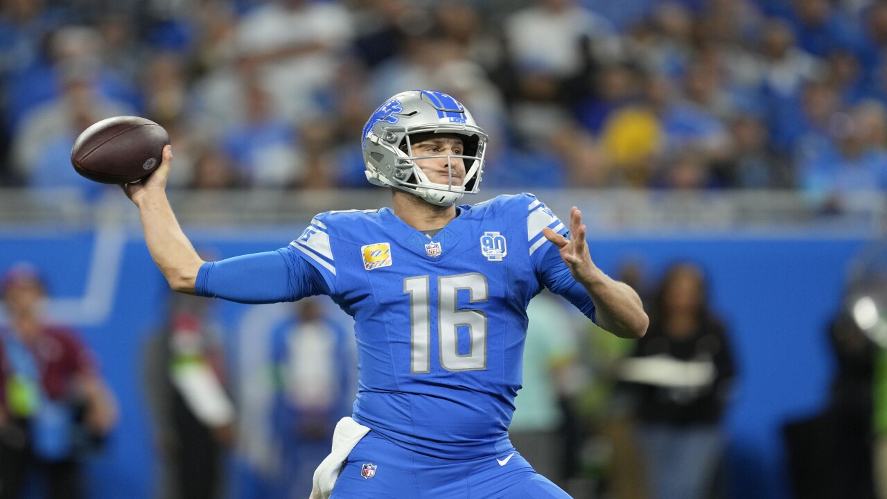 Panthers Lions Football