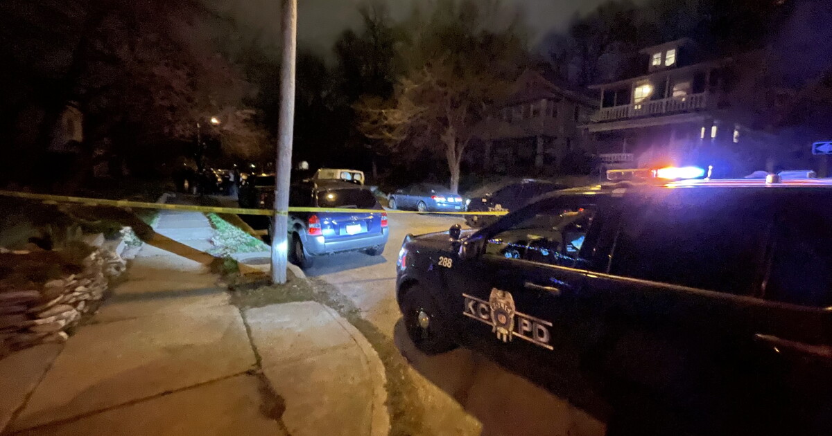 KCPD investigating fatal shooting in 4100 block of McGee