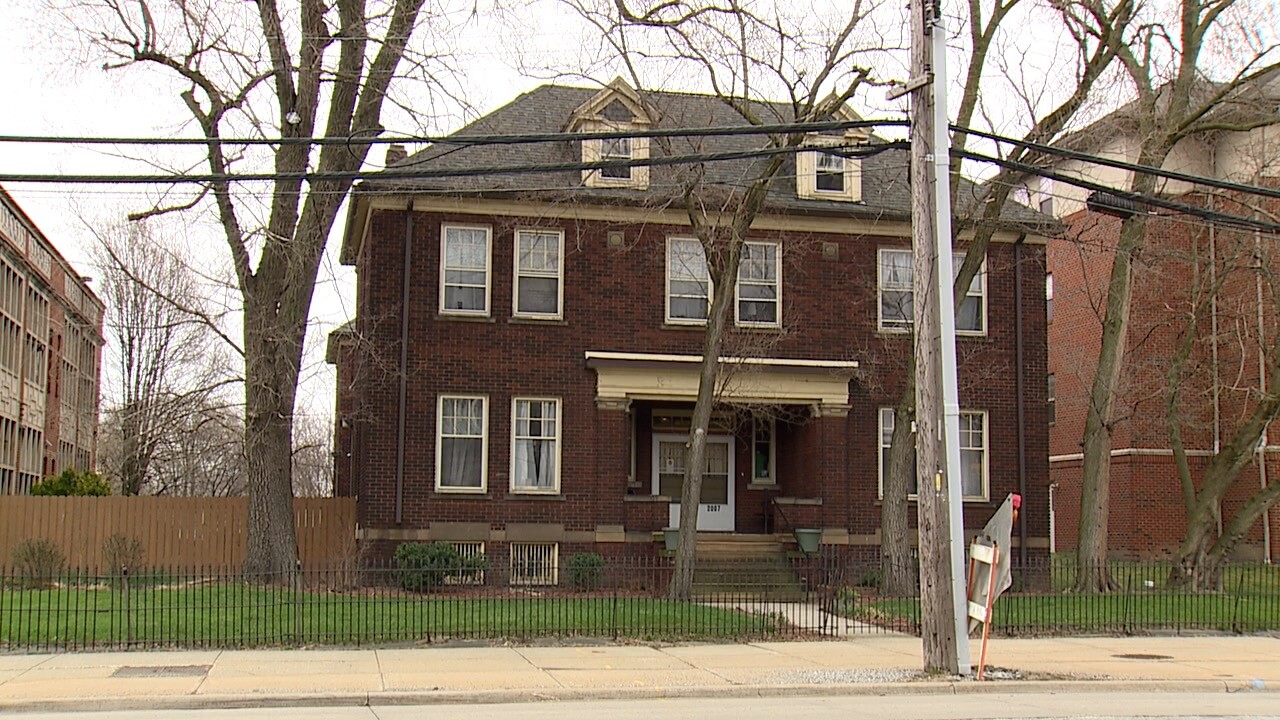 EDNA HOUSE 2.jpg