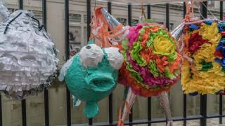 Photos: ¿Qué Pasa? Festival smashes piñatas world record: ‘Everybody was all smiles’