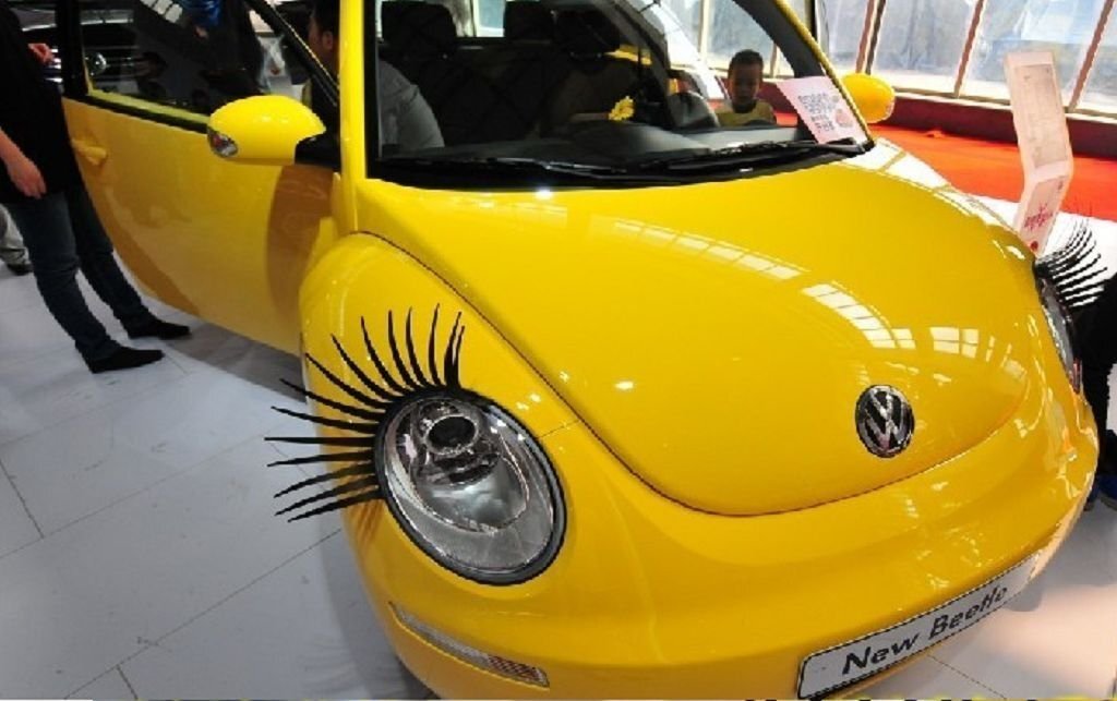 VW EYELASHES.jpeg