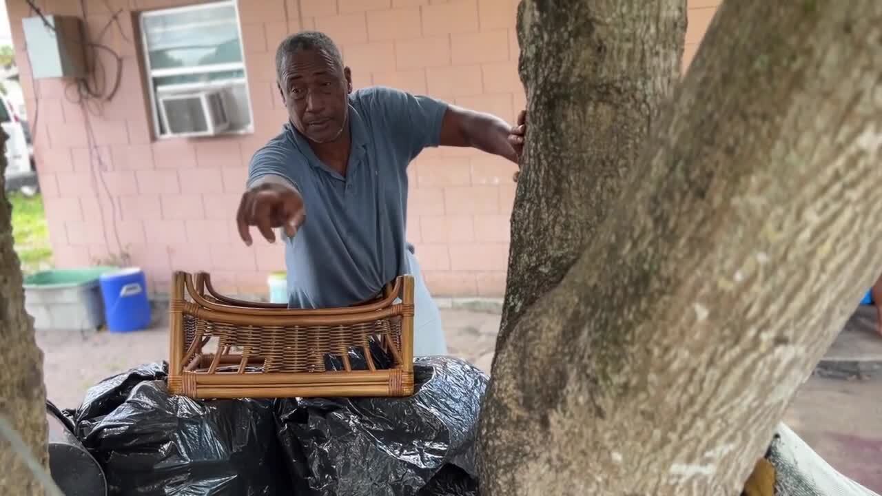 Jean, Fort Pierce resident, points to place where Fort Pierce murder-suicide occurred, Sept. 18, 2023