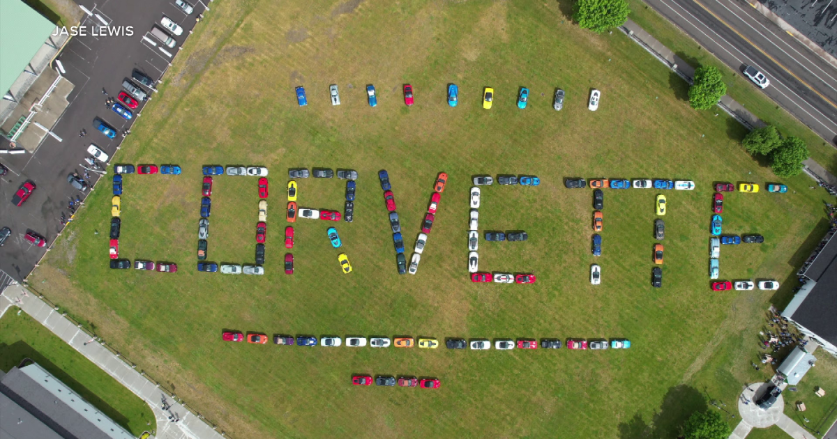 Corvette lovers meet in Missoula