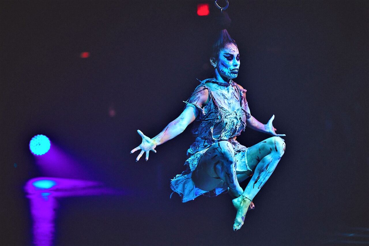 Argentina Portugal - Exorcist Hair Hang - Kay Lavelle (Lavelle Photography) (1).jpg