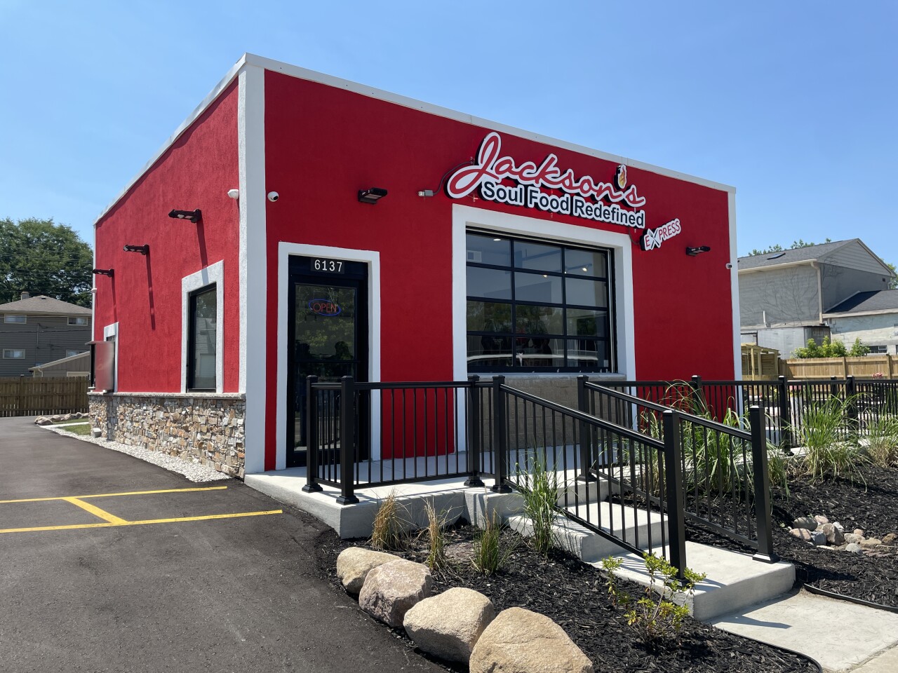 Jackson's Soul Food Redefined 6137 N Fondulac Ave