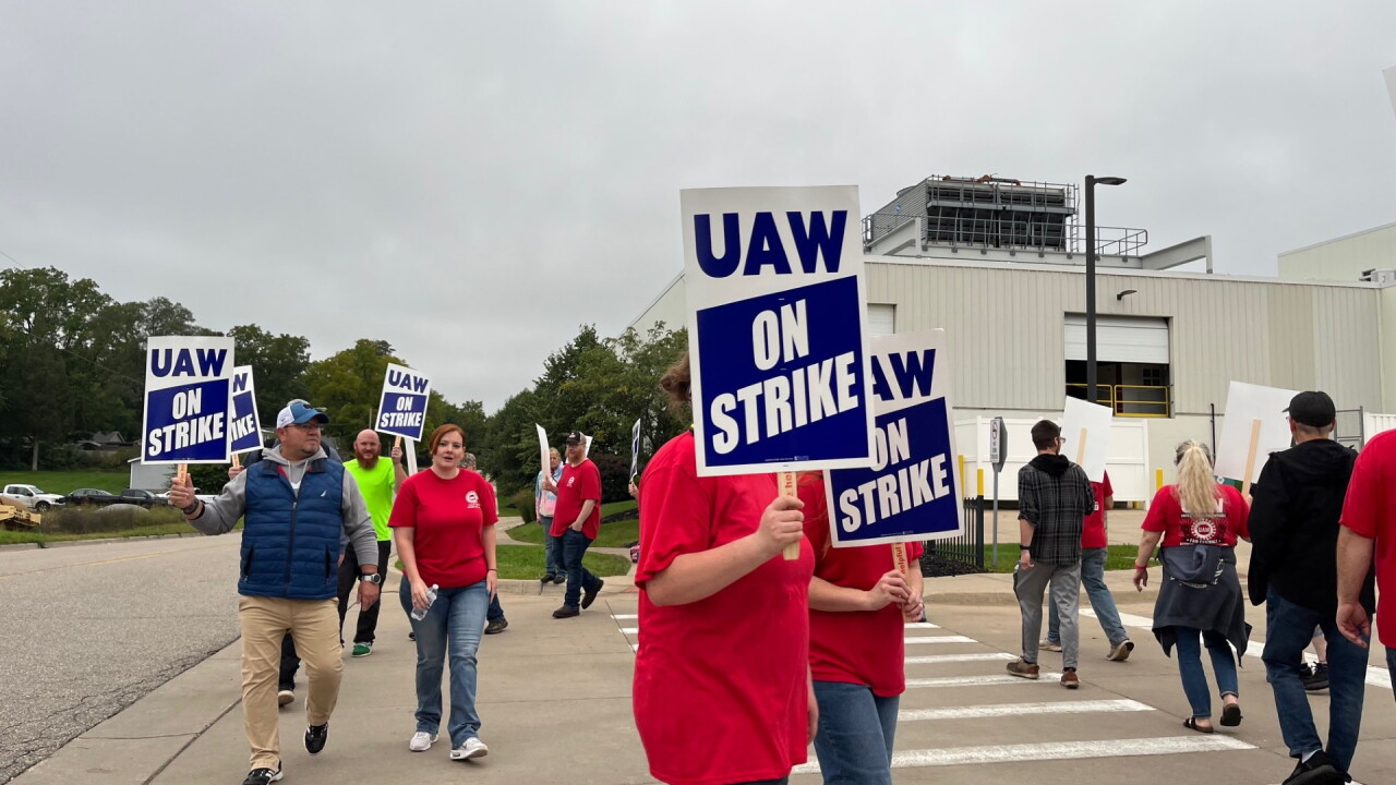 uaw 2.jfif