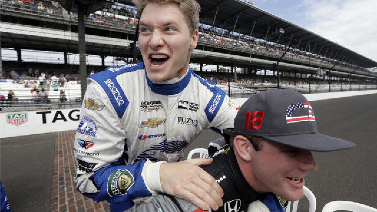 PHOTOS: Carb Day 2016