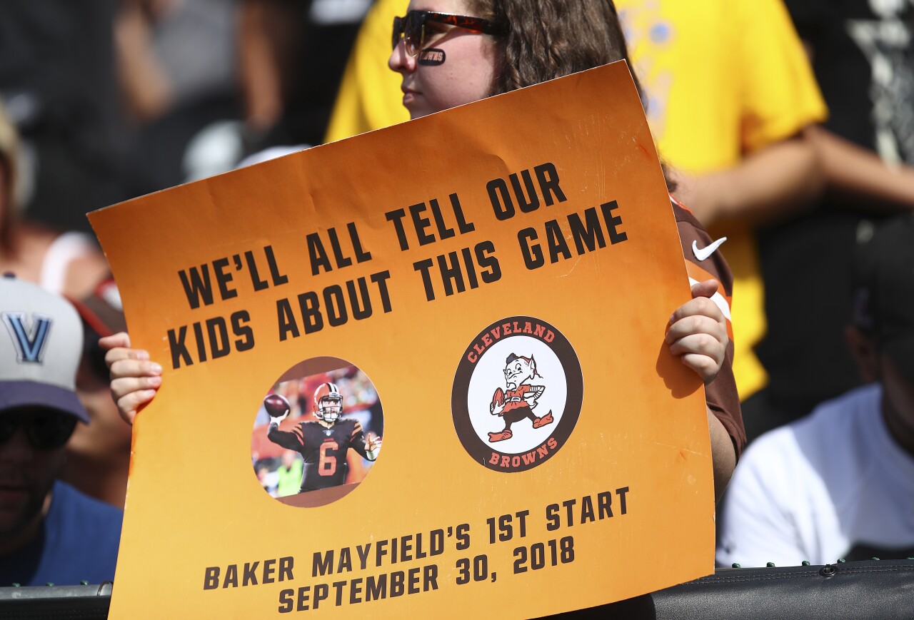 Baker Mayfield first start sign 