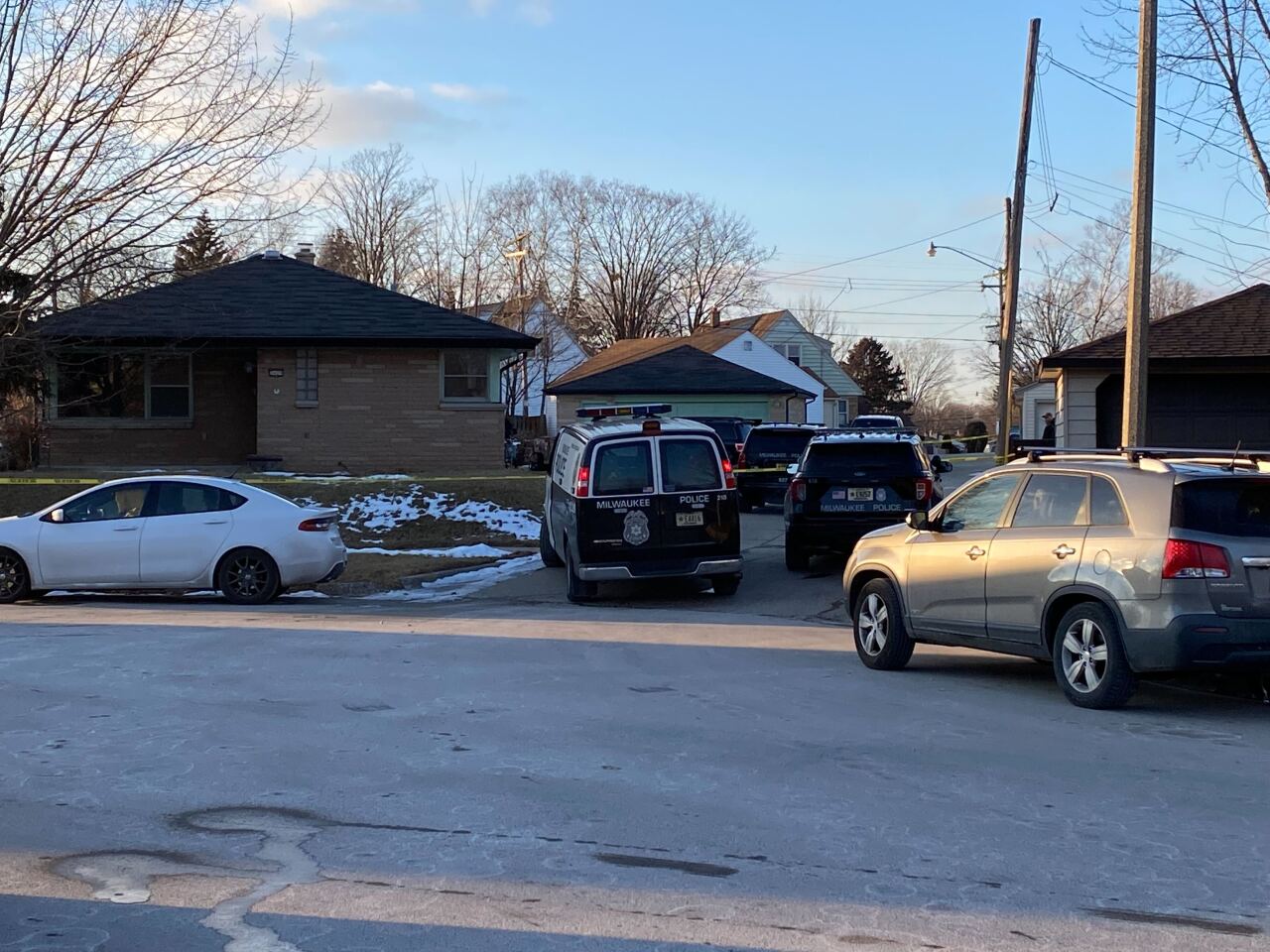 MCMEO: 2 dead near 71st and Honey Creek