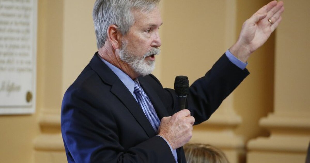 Longtime Virginia Beach Delegate Barry Knight dead at 71