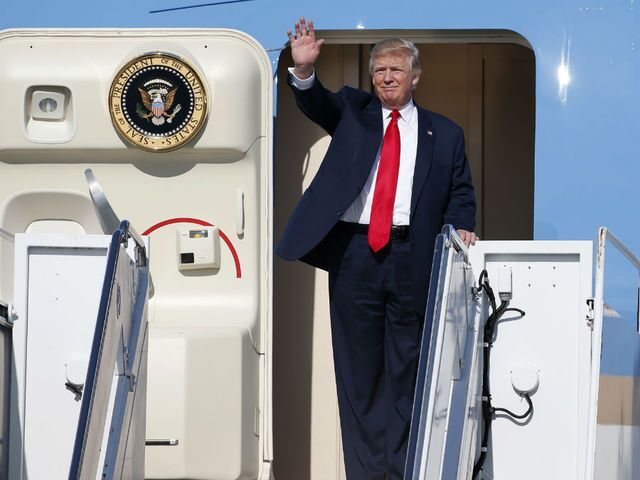 President Trump return to South Florida to celebrate Christmas