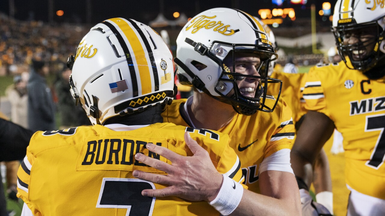 Cook Leads Missouri To 45 14 Rout Over New Mexico State cook-leads-missouri-to-45-14-rout-over-new-mexico-state