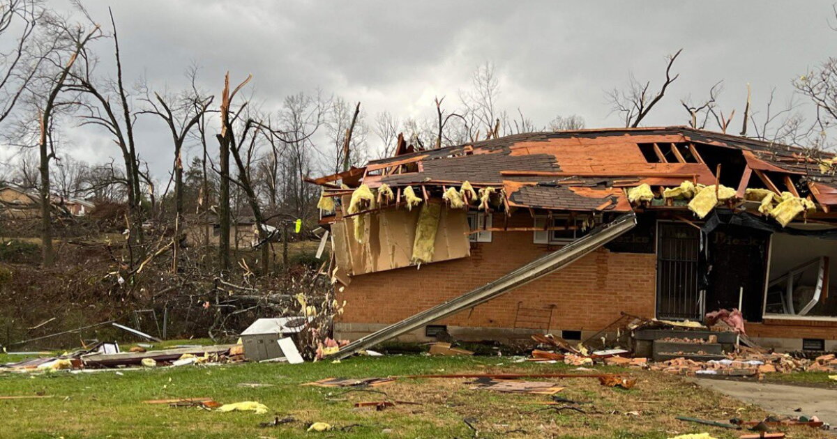 Clarksville sees severe tornado damage Saturday afternoon Clarksville sees severe tornado damage Saturday afternoon