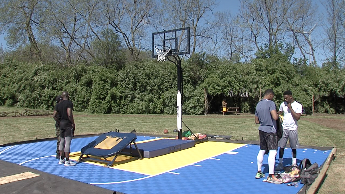 Belmont Beach basketball court