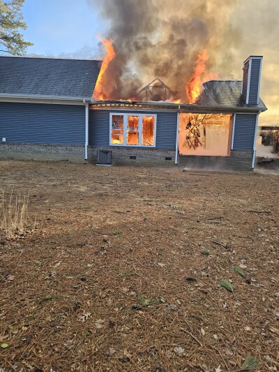 Multiple Isle of Wight crews battle fire in residential home under construction