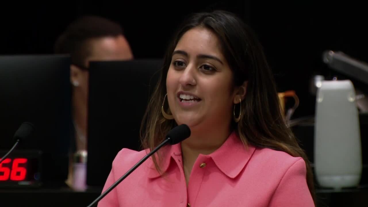 Defense attorney Prya Murad questions potential jurors during second day of Tim Ferriter jury selection, Oct. 2, 2023