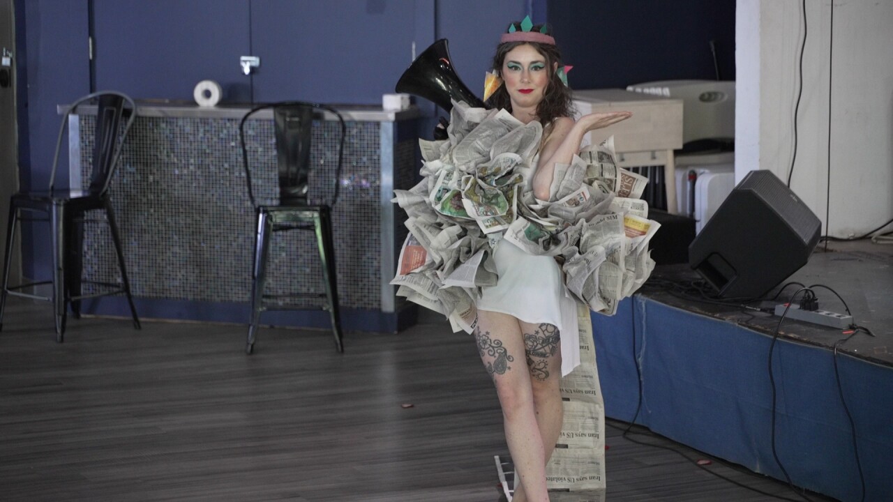 paperfashion8_2.2.1.jpg